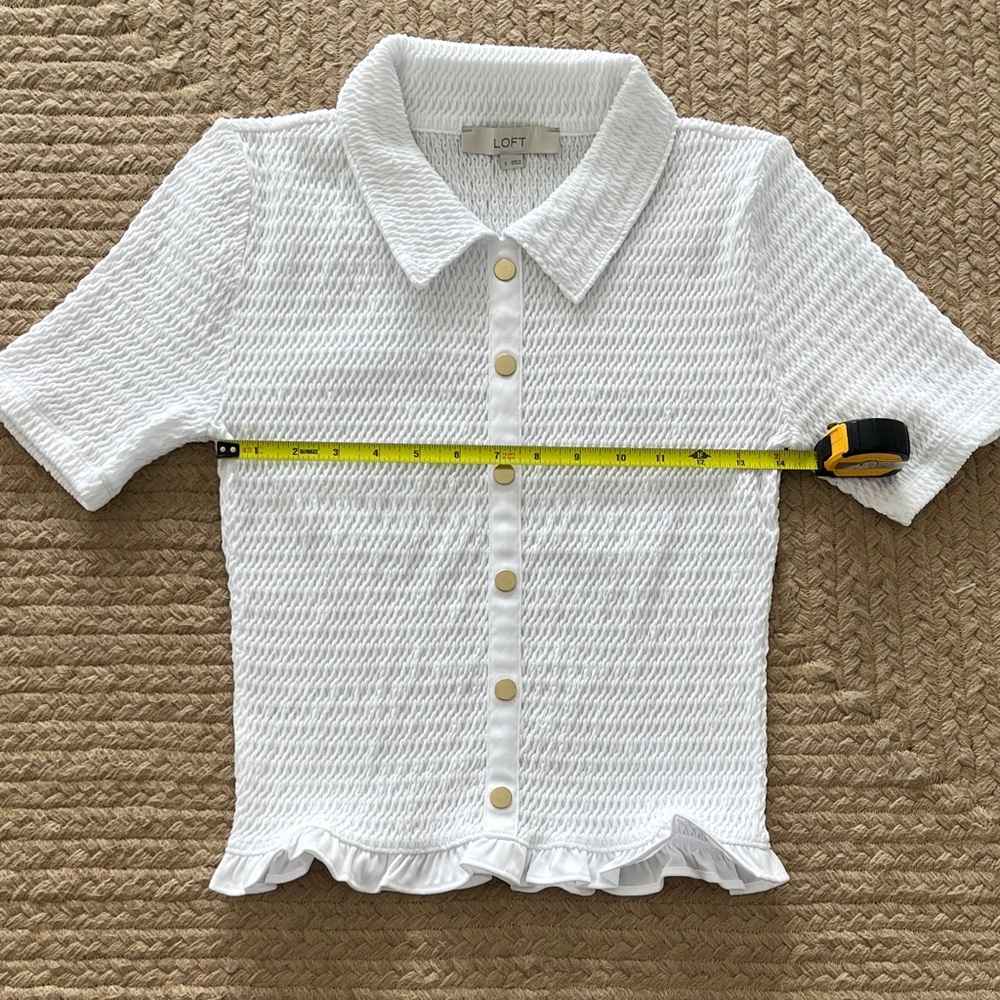 LOFT Ladies Textured White Button-Down Shirt - Picture 3 of 10
